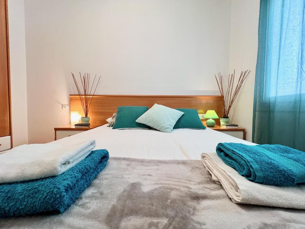 Prop De Mar A 60M De La Playa Apartment Calafell Bagian luar foto