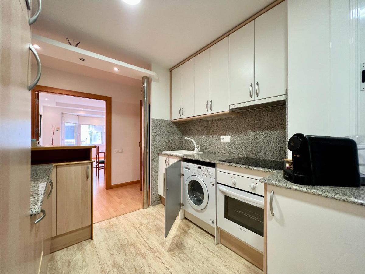 Prop De Mar A 60M De La Playa Apartment Calafell Bagian luar foto